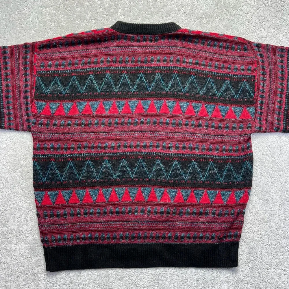 VINTAGE Carmel Collection Sweater Mens XL Red Black Geometric Knit Made in USA